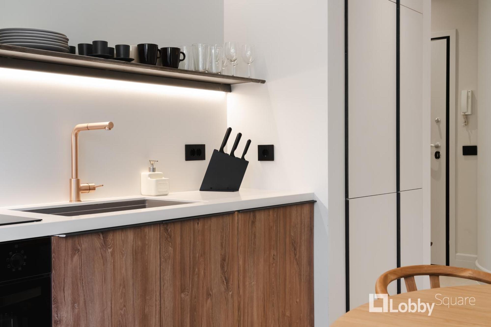 Muse Apartment By Lobbysquare Atena Exterior foto